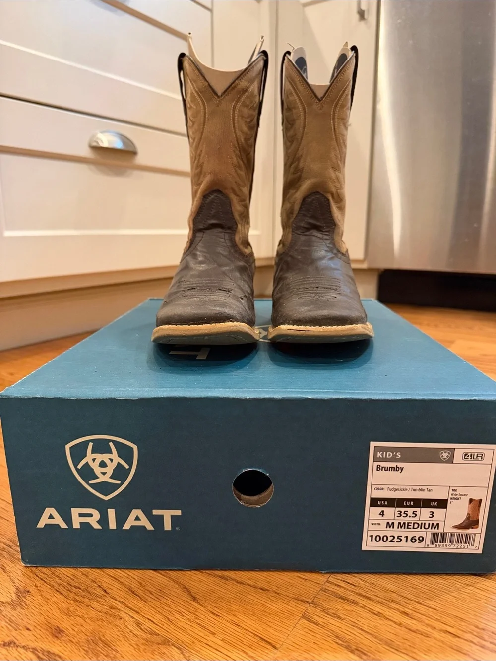 ARIAT Kids Brumby Western Boots - size 4